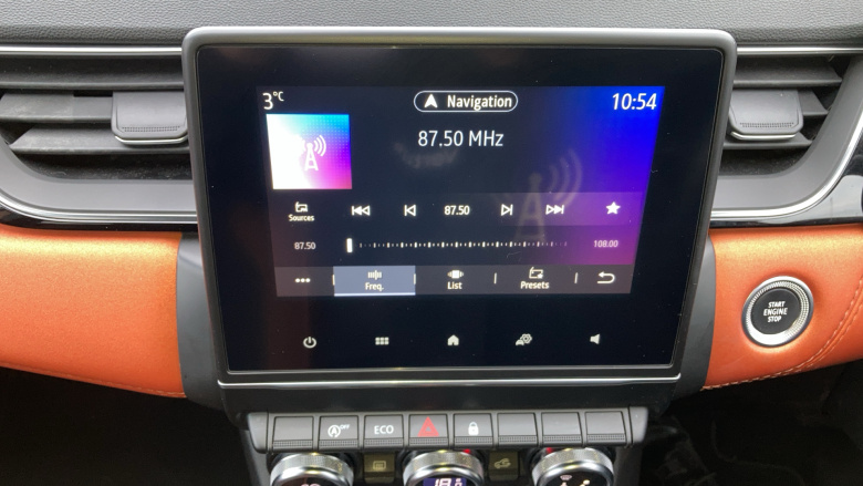 Renault Captur 1.3 TCE 130 Iconic 5dr Petrol Hatchback